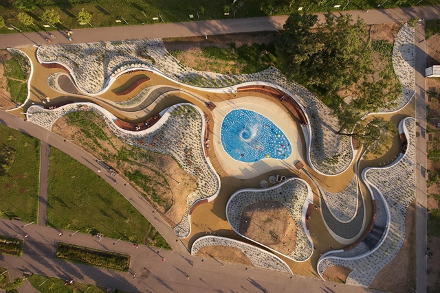 Jaworznickie Planty Water Playground / RS + Robert Skitek - Park, Facade