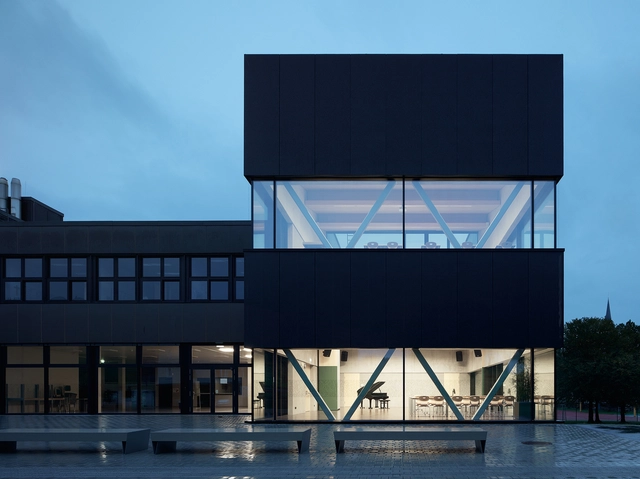 School in Vorarlberg / AO Architekten - Extension, Facade