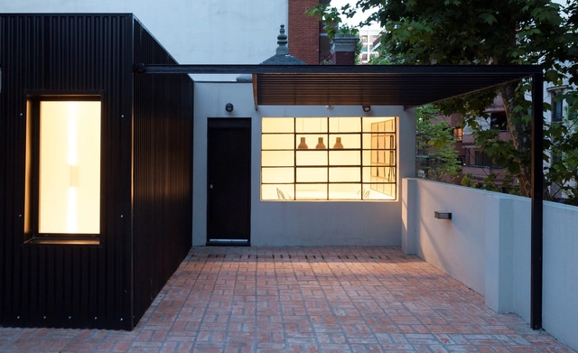 Reforma SI / Leandro Lingeri + Novak Jensen Blom - Casas, Puerta, Fachada