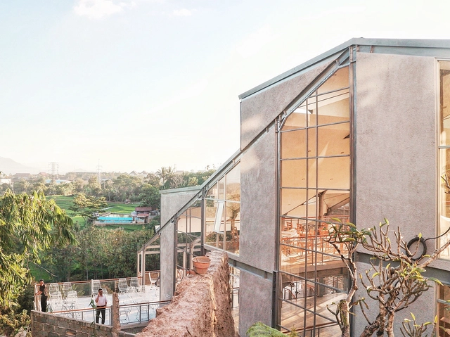 Casa Plumeria – Centro de estudiantes / LUWIST - Dormitorios
