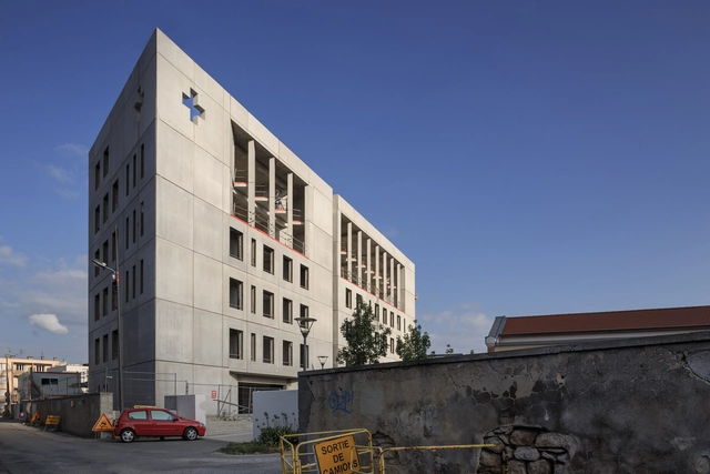 区域卫生社会培训学院 / Face À... - 可持续发展