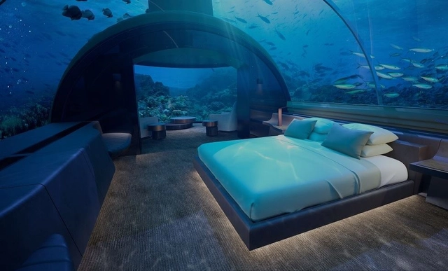 Primeiro hotel subaquático do mundo é inaugurado nas Maldivas  - Imagem de Destaque