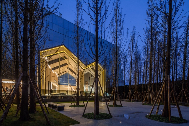 Chongqing Vanke Forest Park Sales Gallery / LWK + PARTNERS - Retail 