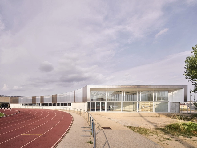 Pabellón atlético del CAI / GAP Associates - Recreación Y Entrenamiento