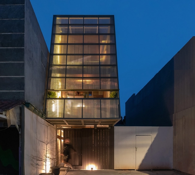 Casa de 3500 milímetros / Ago Architects - Casas