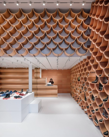 Camper Paseo de Gracia / Kengo Kuma & Associates - Tienda