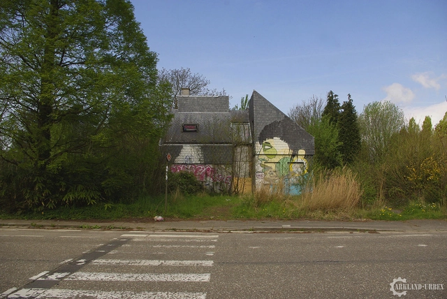The Belgian City Doel is a Canvas for Street Artists - But is Art Enough to Save it?  - Featured Image