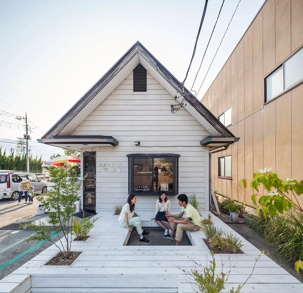 Pit Terrace / Jorge Almazán Architects + Keio University Almazán Lab - Casas