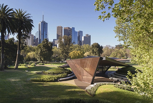 MPAVILION 2018 / Estudio Carme Pinós - Instalaciones Y Estructuras, Jardín, Urbano