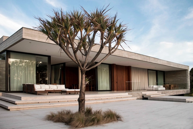 Casa M / Fpoles Arquitetos - Casas