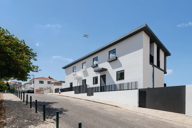 Duas casas na Calçada dos Mestres / Orgânica Arquitectura - Remodelação, Porta, Fachada