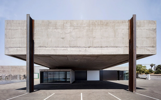 Los Majuelos / Alonso + Sosa arquitectos - Showroom