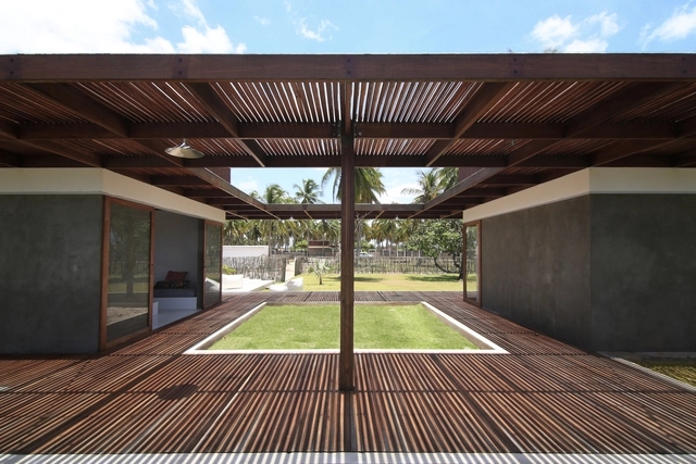 Casa Cot-Duá / Atelier Branco Arquitetura - Casas, Terraço, Fachada, Viga