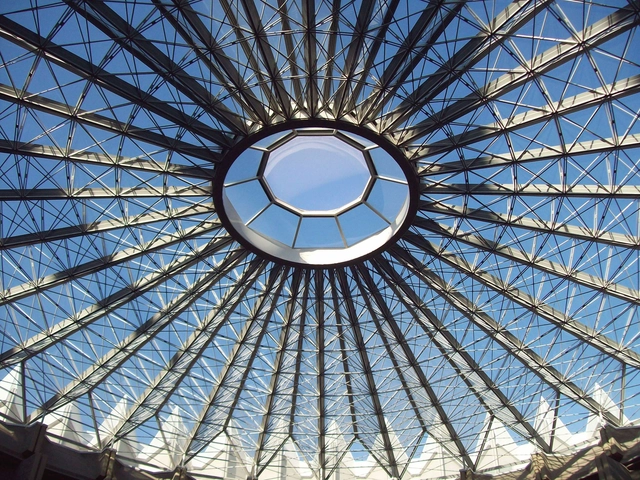 Fernando Higueras: rupturismo en la arquitectura de España - Imagen Principal