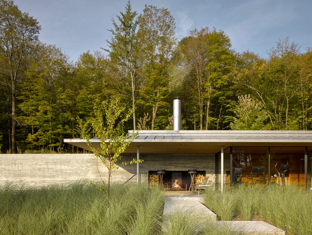 Casa de la piscina en Quebec / Mackay-Lyons Sweetapple Architects - Residencial