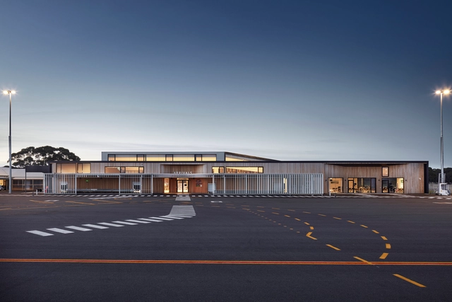 Kangaroo Island Air Terminal / Ashley Halliday - Cruise Terminal, Facade