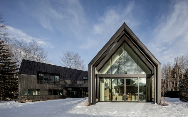 V-Plan / Studio B Architects - Exterior Photography, Residential, Facade, Door