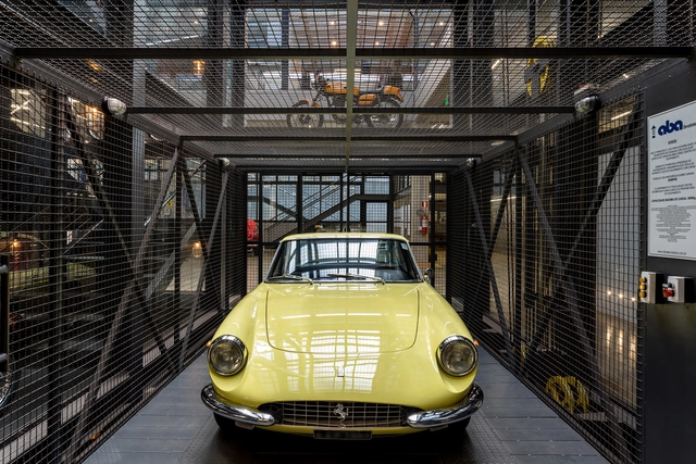 FBF Collezione / N2B Arquitetura - Centro De Exhibición