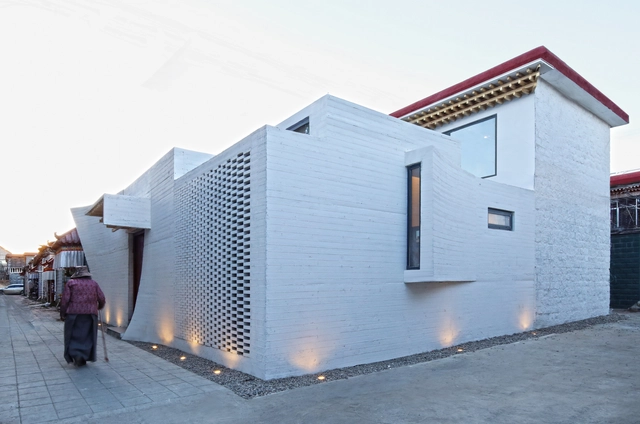 Renovation of Tibetan Dwelling / hyperSity architects - Renovation