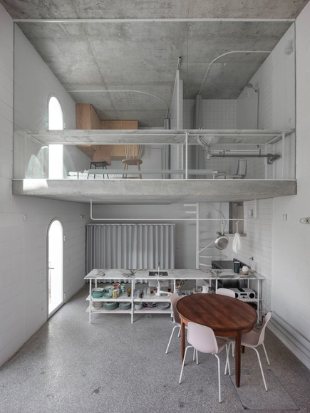 Casa esquivada / Leopold Banchini + BUREAU (Daniel Zamarbide, Carine Pimenta, Galliane Zamarbide) - Renovación