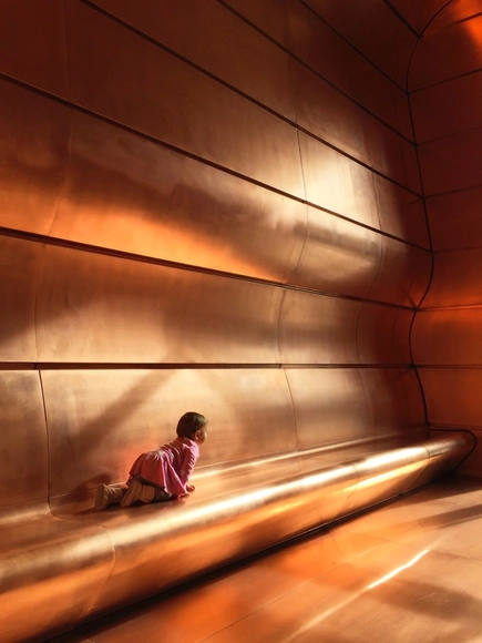 Revestimiento de cobre: una habitación brillante con estilo barroco - Imagen Principal