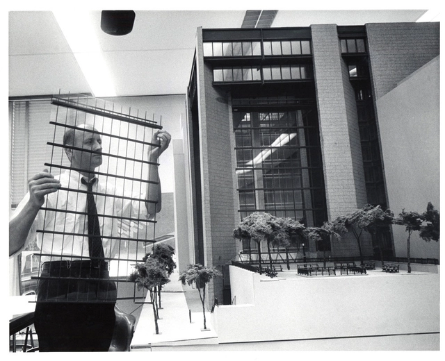Kevin Roche, Celebrated Designer of Post-War America, Passes away at 96  - Featured Image
