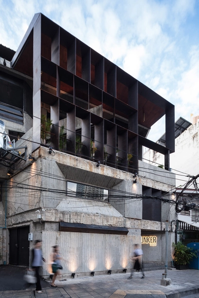 Bunker / Lump - Restaurantes & Bares