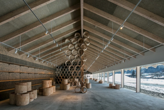 Yunoeki Oyu  / Kengo Kuma & Associates - Community Center