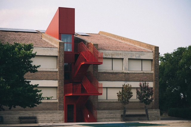 Breaking Red / Verne Arquitectura - Ampliación, Fachada