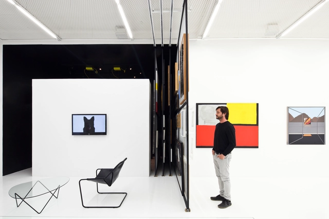 Galeria Bergamin  / AR Arquitetos - Galeria, Cadeira, Mesa