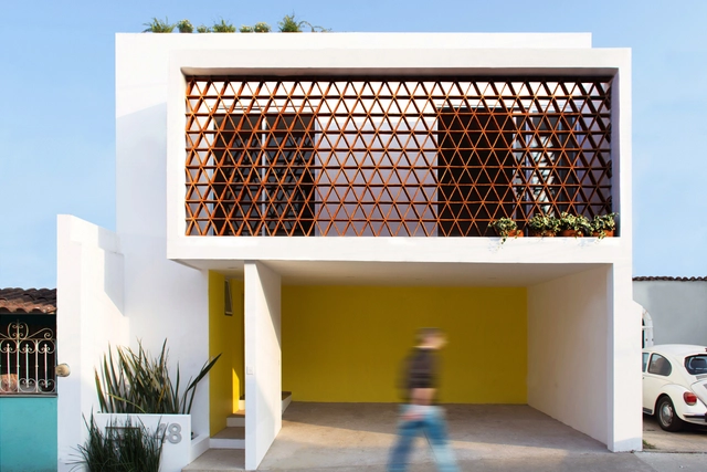 Casa La Reserva / AMASArquitectos - Residencial, Fachada, Puerta, Balcón