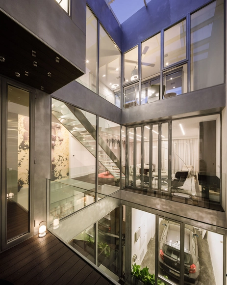 Casa Patio / CM4 Arquitectos - Casas, Fachada, Escaleras, Barandas, Iluminación