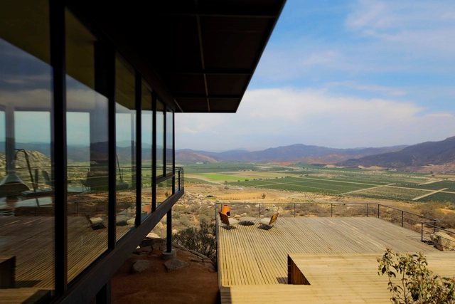 Sobre el turismo desmedido en la zona del Valle de Guadalupe en Baja California, México - Imagen Principal