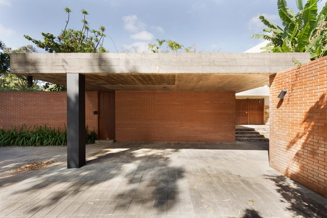 Casas brasileras que usan el ladrillo como elemento constructivo - Imagen Principal