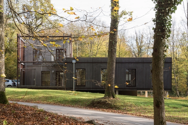 Laboratorio Dermatológico en Brabois / Studiolada Architects - Laboratorio