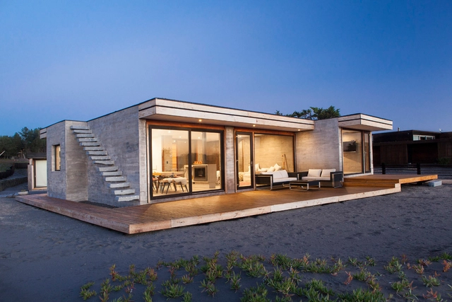 House Ortueta / Z arquitectos - Exterior Photography, Houses, Facade, Door