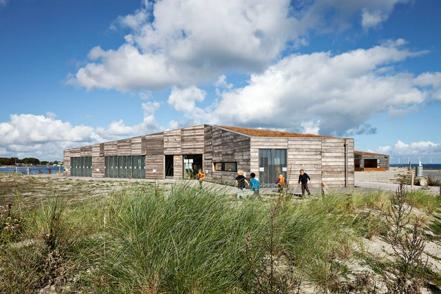 阿马格自然中心，根据海岸线灵活设计 / JJW Arkitekter - 幼儿园