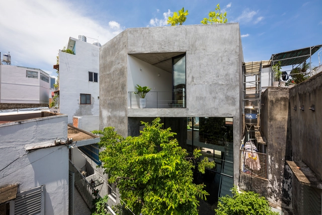 Casa NGA / Sanuki Daisuke architects   - Casas