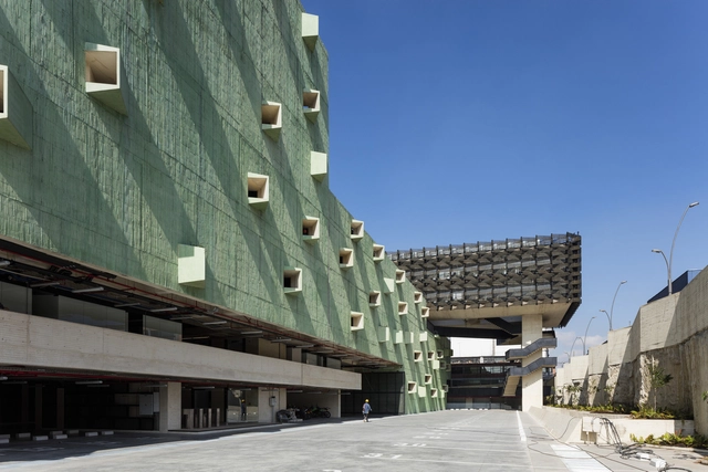Centro de recursos operativos del agua / Castro Arquitectos - Edificios Institucionales, Fachada