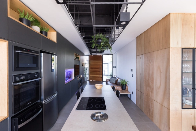 Interiores BM / Oficina Conceito Arquitetura - Edifício De Apartamentos, Cozinha, Fachada, Porta, Mesa, Cadeira
