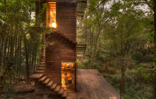 Casa Flutuante / Talleresque - Casas