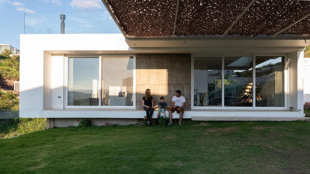 Casa la cuesta / Arias Ranea - Casas, Jardín, Fachada