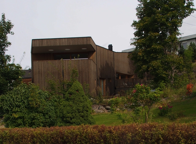 奥斯陆单口之家，依山而建的景观住宅 / Knut Hjeltnes - 独立住宅