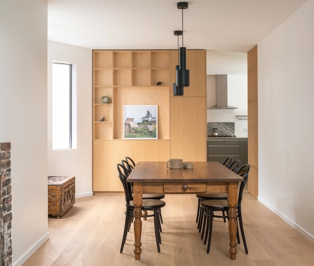 Yew House / Campos Studio + Tom Chung Studio - Interior Photography, Renovation, Table, Chair