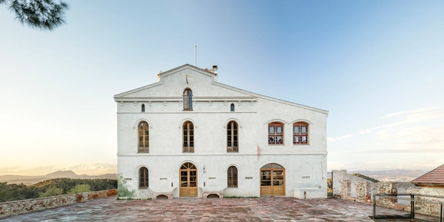 Rehabilitación Valldaura Labs / Guallart Architects - Sustentabilidad, Puerta, Fachada, Arco