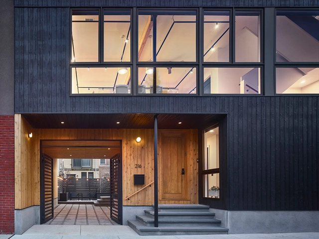 Three Piece House / Qb3 LLC - Interior Photography, House Interiors, Door, Facade