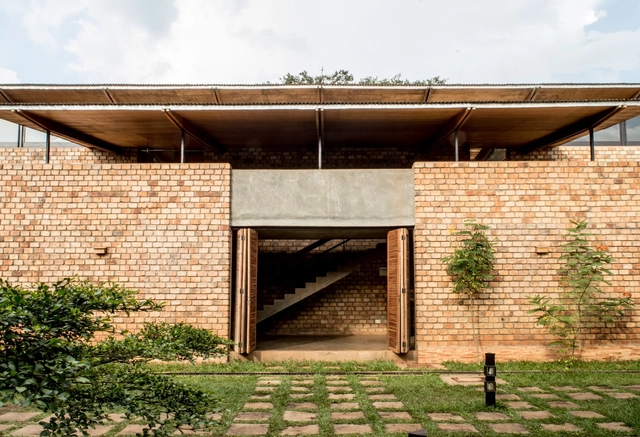 乌干达寄宿学校，当地材料打造通风校舍 / TERRAIN Architects - 宿舍