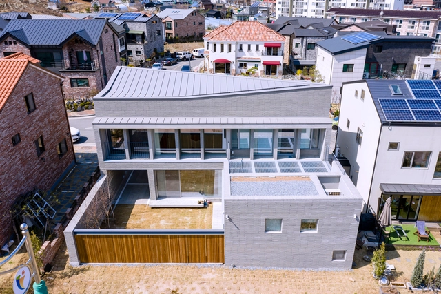 Soha House / Wonder Architects + NEEDS Architects - Exterior Photography, Houses, Facade