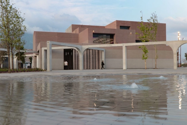 'Edificio Estoa': la nueva obra de Tatiana Bilbao en Monterrey - Imagen Principal
