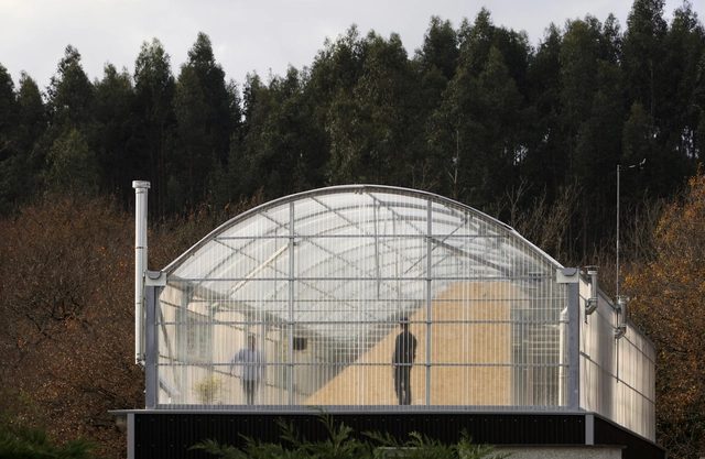 JAjaus / beSTe arkitektura agentzia bat - Casas, Jardín, Fachada, Arco